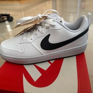 Nike Court Borough Low Recraft 5Y
